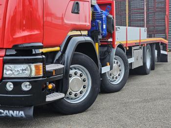 G410 8x2-6 / KRAN / CRANE / MACHINE TRANSPORT